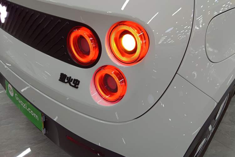 Used  firefly 2025 Free Edition