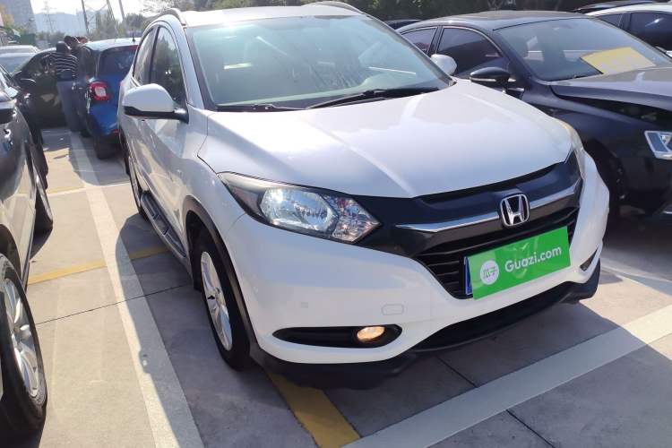 Used Honda Vezel 2015 1.8L CVT 2WD Elite Model