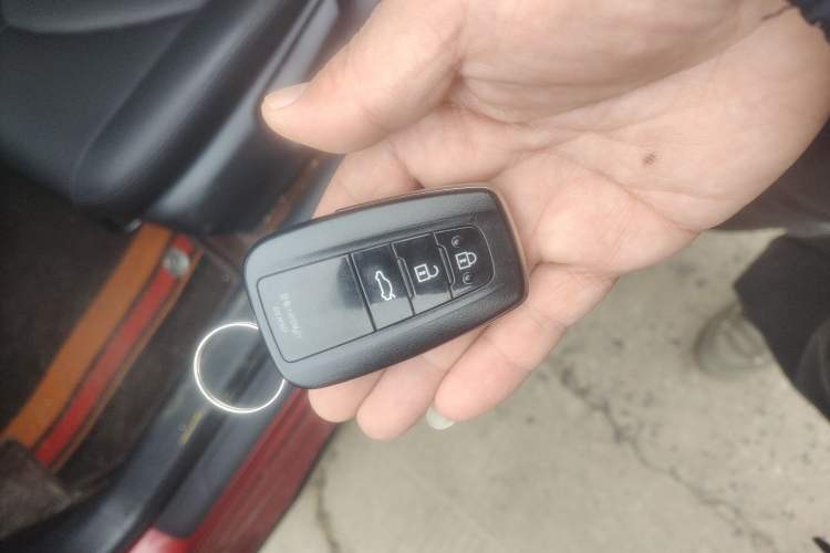 Used Toyota Avalon 2019 2.5L Ambition Version China VI Standard