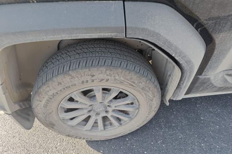 Used  Leopard 5 2023 Navigator Edition