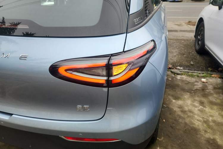 Used  Geome 2025 310km Youth Edition
