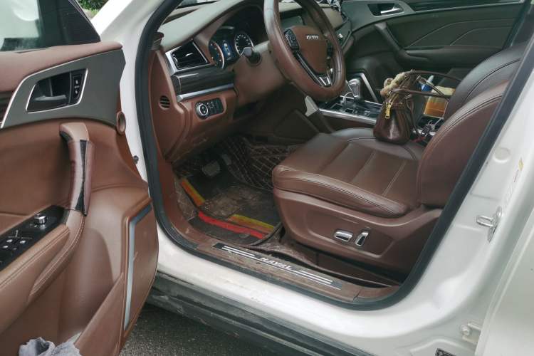 Used Haval H7 2016 Blue-Label H7 2.0T Automatic Luxury Model