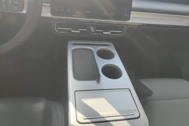 Used AION Y 2022 70 Intelligent Edition Ternary Lithium
