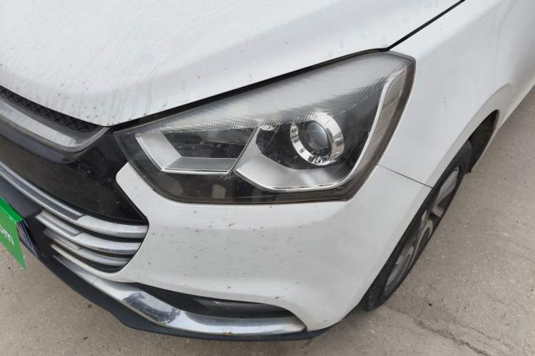 Used  Refine S2 2015 1.5L Manual Luxury Smart Model
