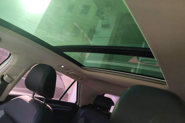 Used Volkswagen T-ROC 2020 230TSI DSG Two-Wheel Drive Advanced Version