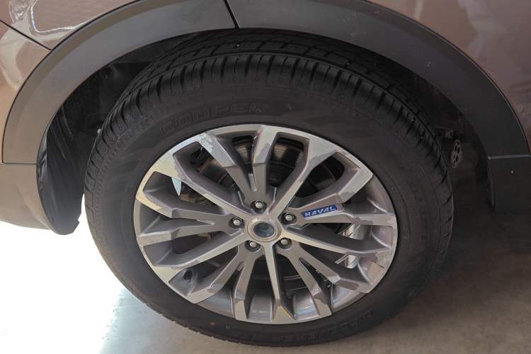 Used Haval H6 2017 Blue Label 2.0T Automatic Two-Wheel Drive Smart Edition
