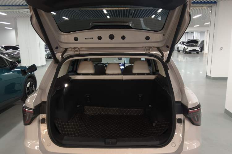 Used MG ES5 2025 525max Rear-Drive Intelligent Driving Version
