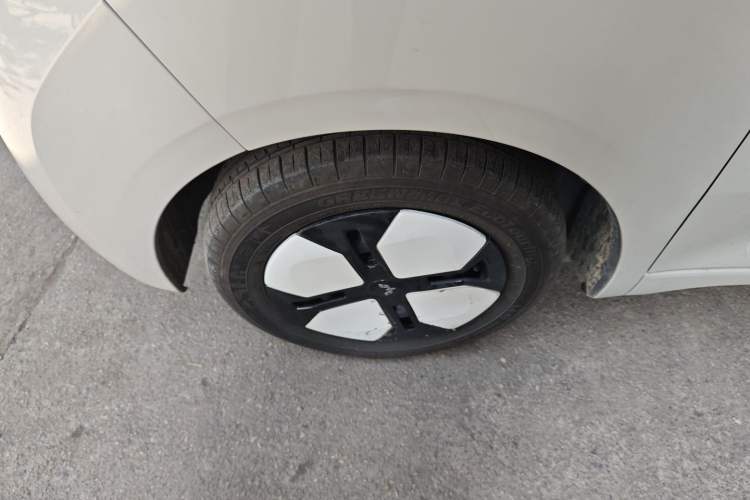 Used Wuling Hongguang MINIEV 2024 3rd Generation 215km Advanced Version
