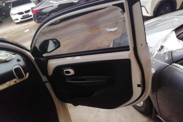 Used Roewe Clever 2022 311km QiQi BoBo Edition
