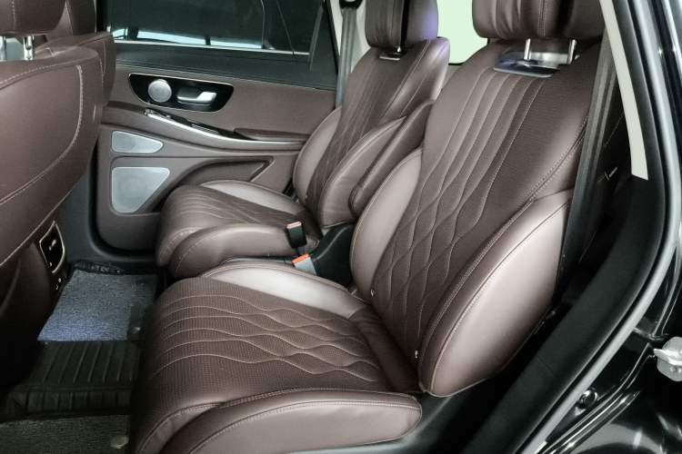 Used  Lanyue 2023 400T Four-Wheel Drive Star Prestige Edition 6 Seats