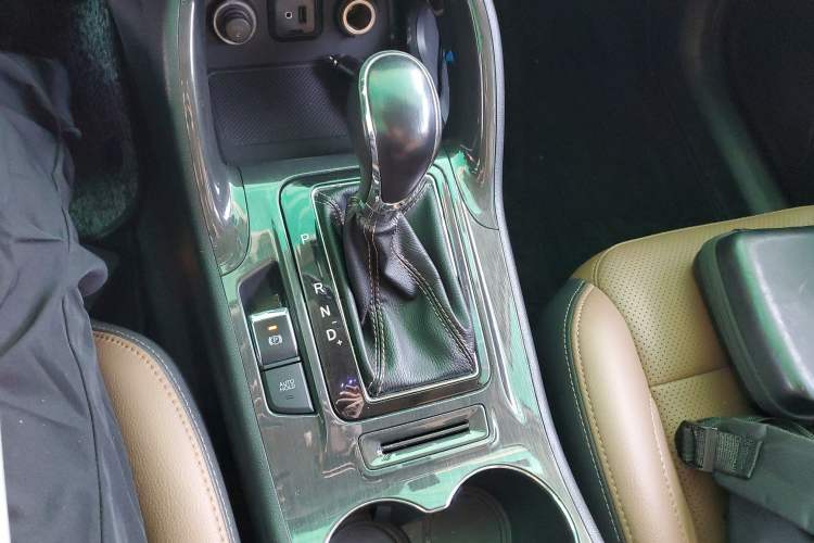 Used Changan CS75 2017 Shangkui Edition 1.5T Automatic Fengxiang Model