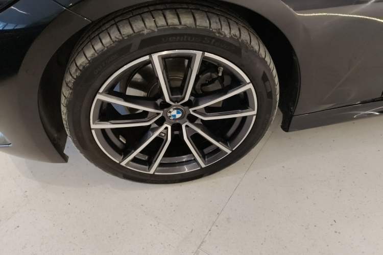 Used BMW 3 Series 2024 325Li M Sport Package
