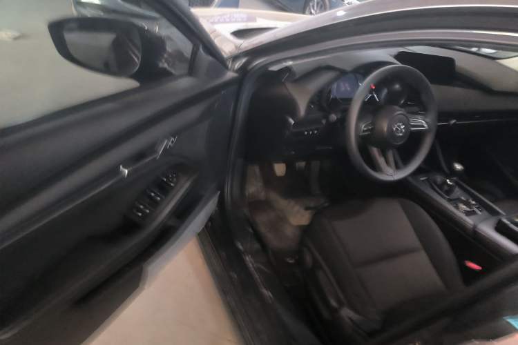 Used Mazda Mazda 3 Axela 2021 1.5L Manual ZhiMei Edition