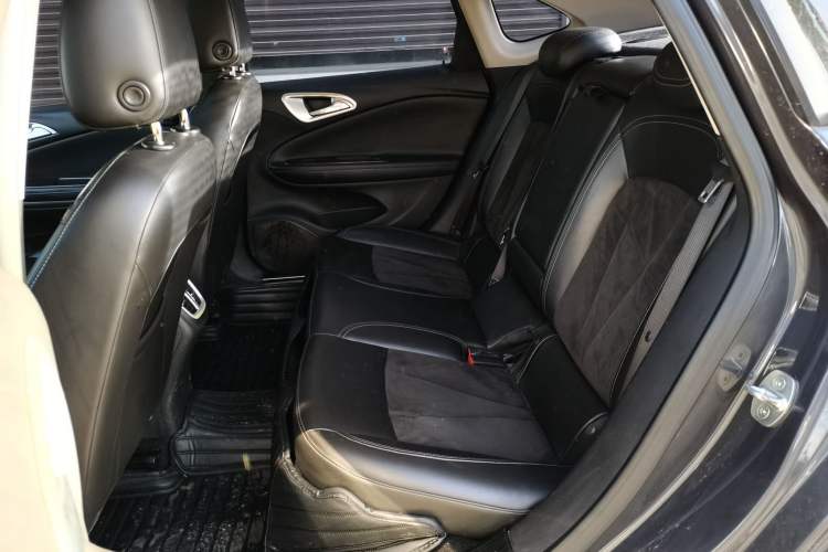 Used Buick Verano 2015 Sedan 20T Dual-Clutch Elite Model
