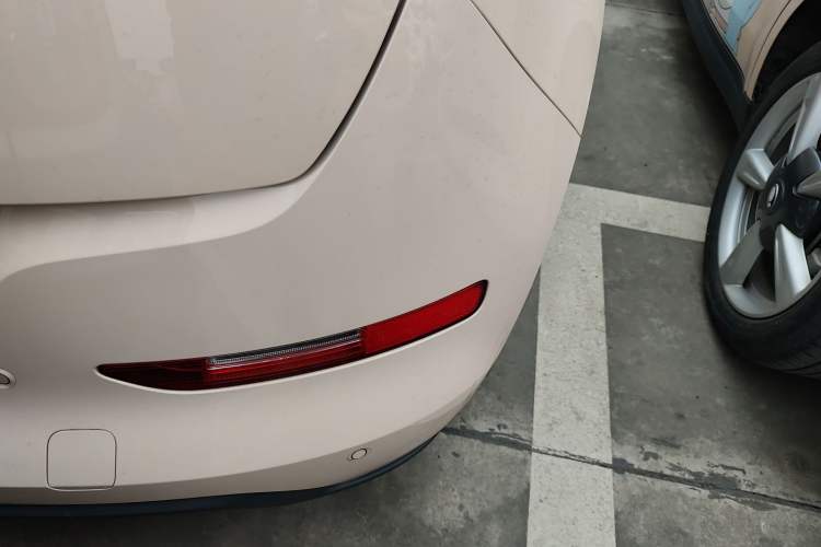 Used ORA Good Cat 2023 401 km Standard Range Premium Version Lithium Iron Phosphate