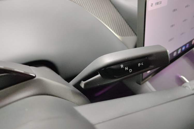 Used  YU7 2025 Ultra-Long Range High-Performance All-Wheel-Drive Max Edition