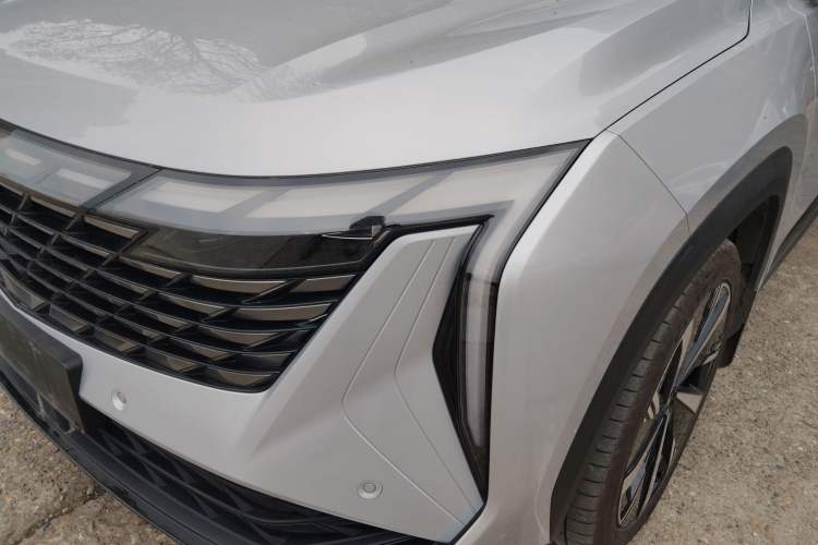 Used Geely Auto FX11 2023 1.5TD DCT Prestige Edition
