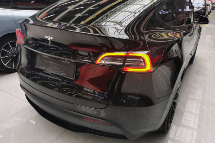 Used Tesla Model Y 2022 Rear-Wheel-Drive Version