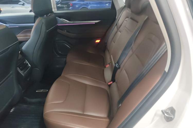 Used Lincoln Z 2025 2.0T Prestige Hybrid Edition
