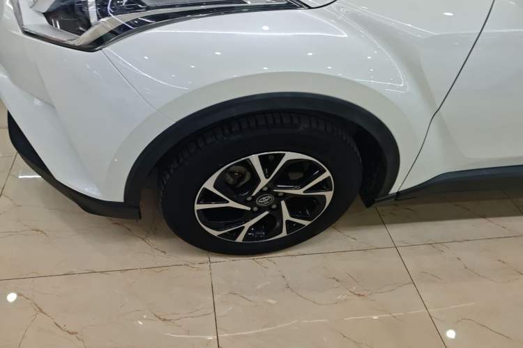 Used Toyota C-HR 2020 2.0L Leading Edition
