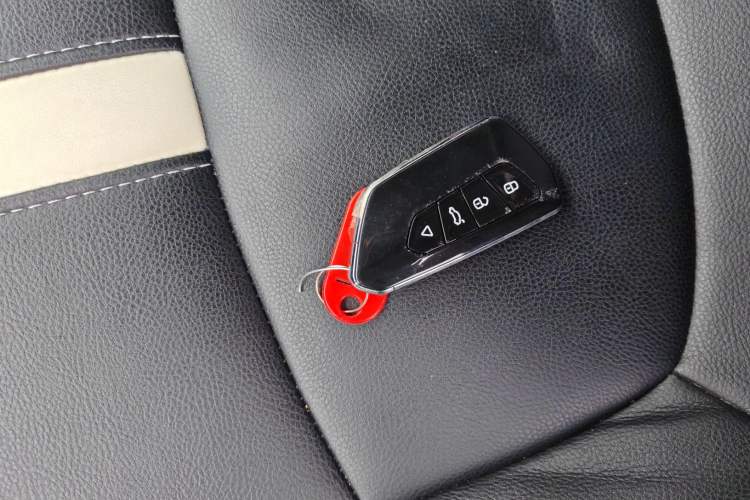 Used Honda Civic 2016 220TURBO CVT Luxury Edition
