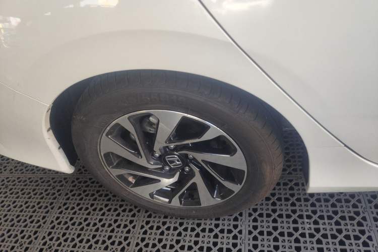 Used Honda Civic 2016 220TURBO CVT Luxury Edition
