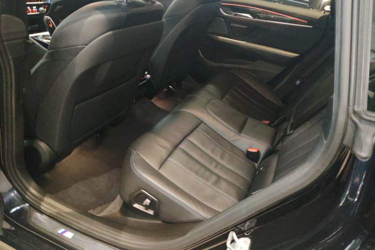 Used BMW 6 Series GT 2018 630i M Sport Package
