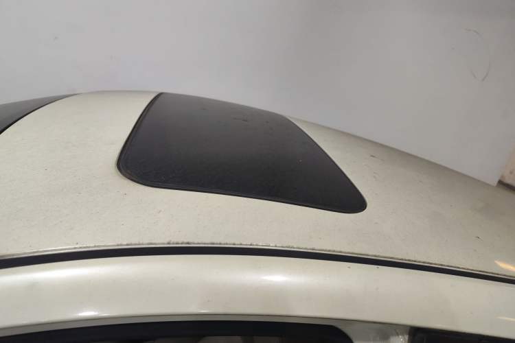 Used Nissan Tiida 2014 1.6L CVT Smart Model
