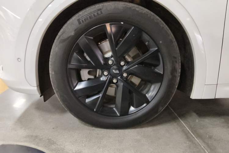 Used Li Auto L7 2023 Pro Model
