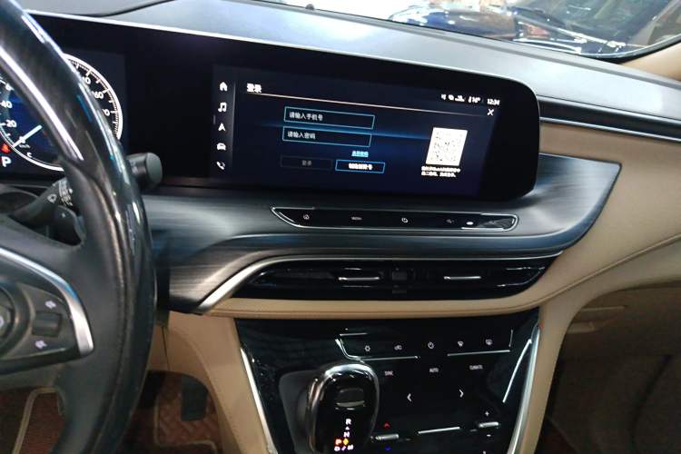 Used Buick GL8 2021 ES Land Cruiser 653T Luxury Edition
