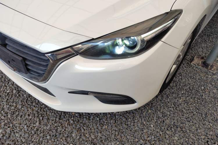 Used Mazda Mazda 3 Axela 2017 Sedan 1.5L Automatic Comfort Model Emission Standard China V
