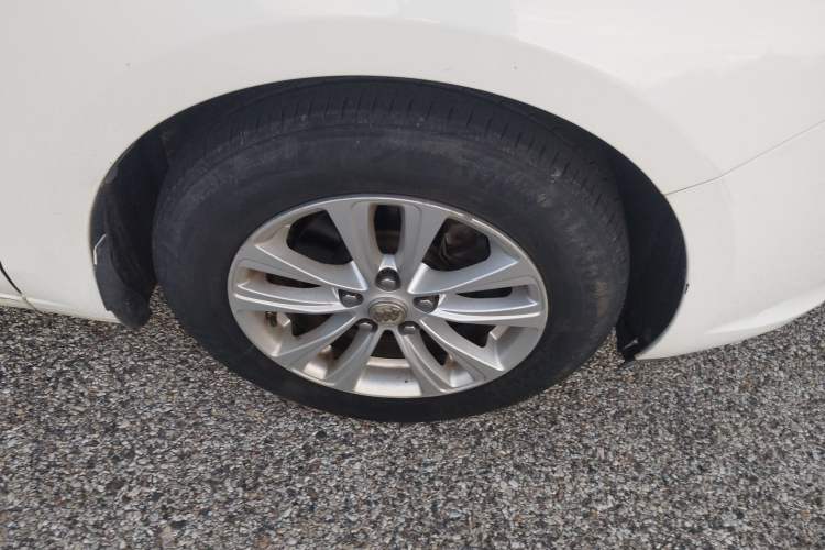 Used Buick GT 2017 15N Automatic Entry-Level Trim
