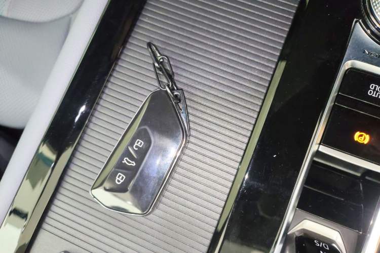 Used Volkswagen Teramont X 2024 380TSI Four-Wheel Drive Longxiang Edition
