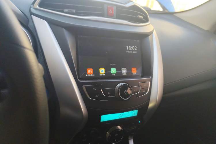 Used BYD Yuan New Energy 2018 EV360 Smart Connect Cool Edition
