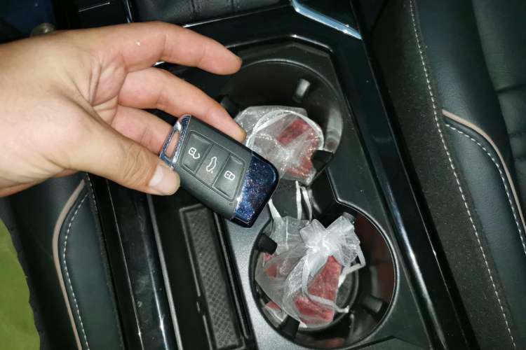 Used Volkswagen Passat 2021 330TSI Elite Edition
