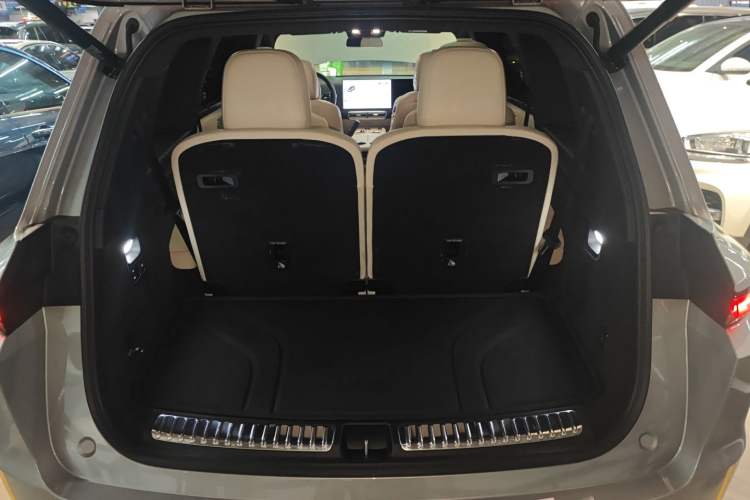 Used Li Auto L9 2022 Max model
