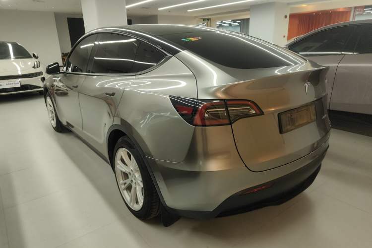 Used Tesla Model Y 2022 Rear-Wheel-Drive Version