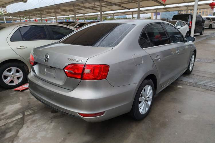 Used Volkswagen Sagitar 2014 Revised Version 1.6L Automatic Leading Edition