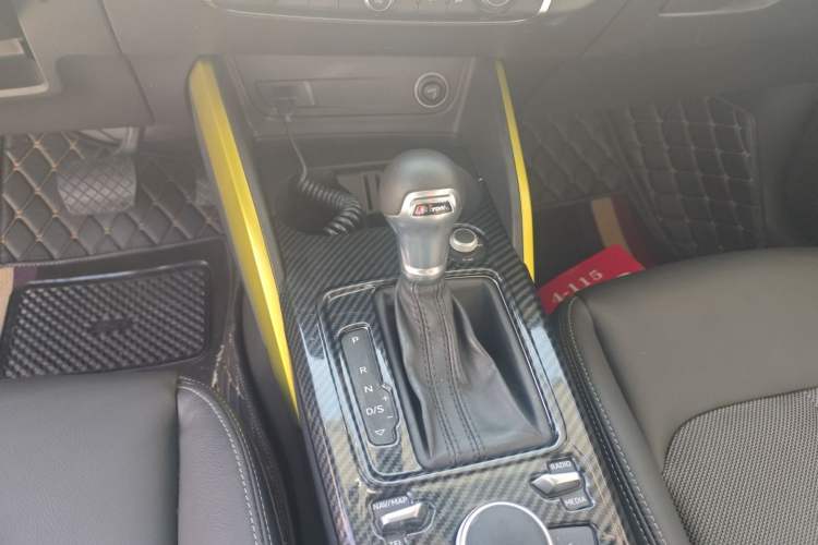 Used Audi Q2L 2018 35 TFSI Fashion Dynamic Version China VI Emission Standard
