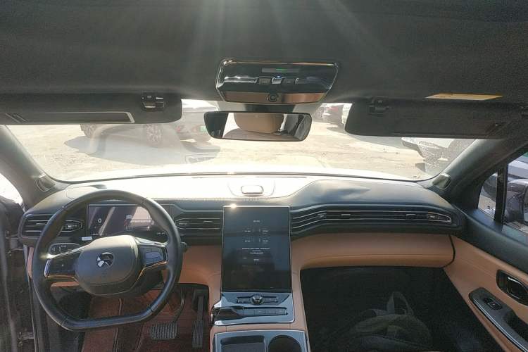 Used Nio ES8 2020 415 km Range 6-Seater Version
