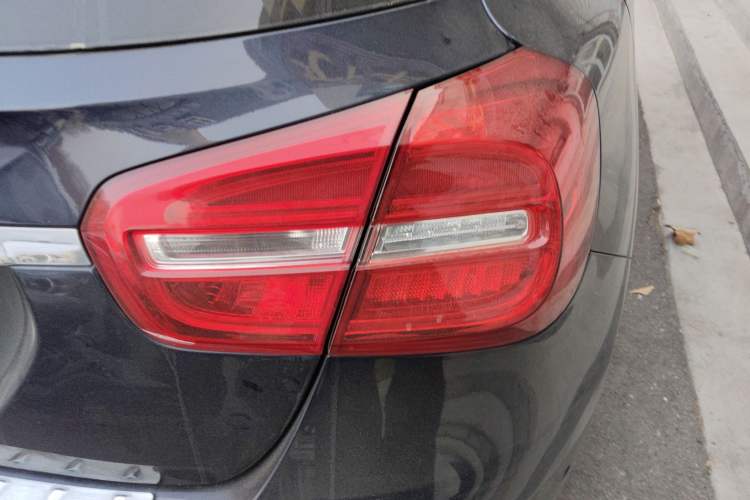 Used Mercedes-Benz GLA 2015 GLA 200 Fashion Model