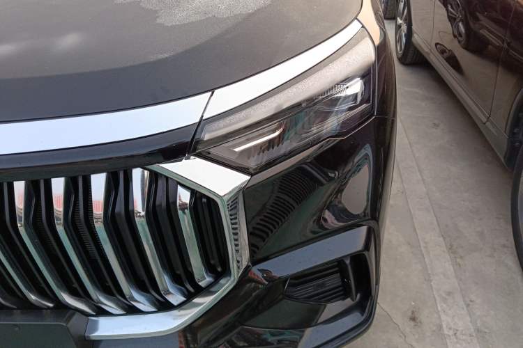 Used Geely Auto Haoyue L 2023 2.0T DCT Prestige Edition