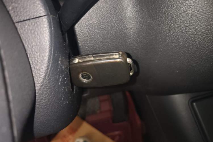 Used Volkswagen Tiguan L 2016 280TSI Automatic Two-Wheel-Drive Silk Road Style Edition
