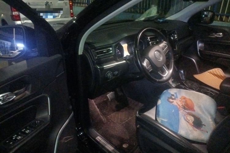 Used  Grand Commander 2018 2.0T Four-Wheel Drive Enjoyment Edition China VI
