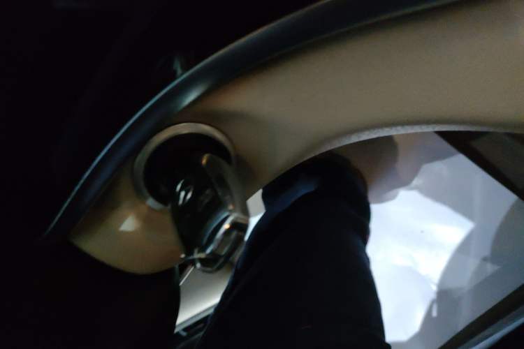 Used Mercedes-Benz V-Class 2018 V 260 Avantgarde Edition China VI
