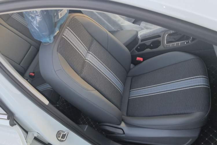 Used Volkswagen Sagitar 2025 Facelift 200TSI DSG Flyover Edition