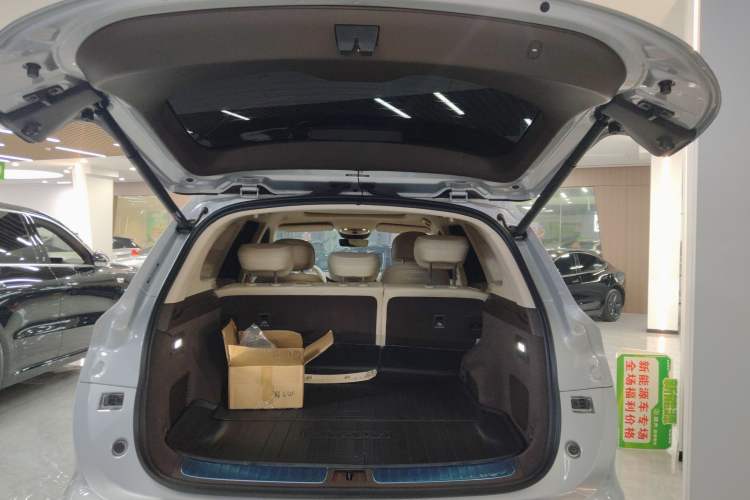 Used Hima AITO M7 2024 1.5T Intelligent Driving 4WD Max Edition 5 Seats