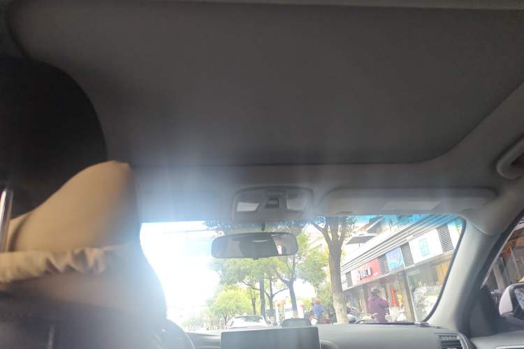 Used Kia K5 2015 2.0L Automatic LUX
