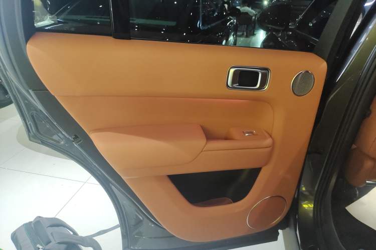 Used Li Auto L8 2023 Max model
