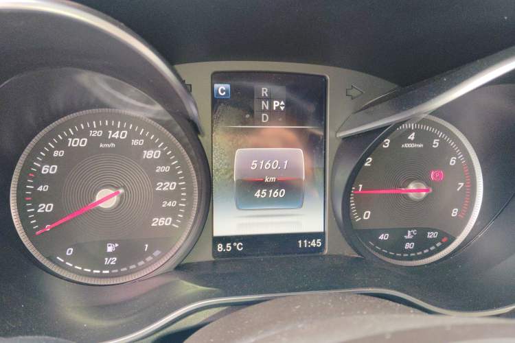 Used Mercedes-Benz GLC 2019 GLC 260 L 4MATIC Luxury Model